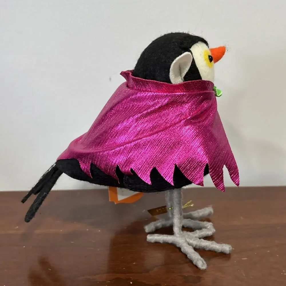 2025 Hyde and EEK! Featherly Friends CHARMER Vampire Halloween Bird Figurine NEW